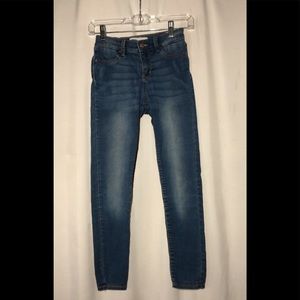 Blue denim jeans 💙